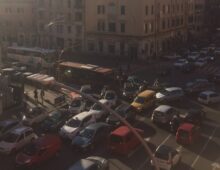 Traffico a San Giovanni, il disastro continua